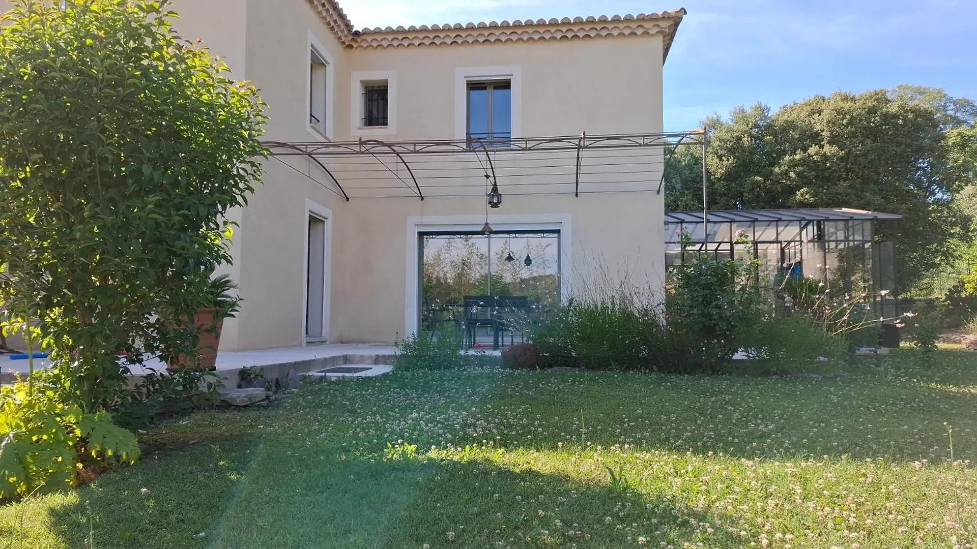 فيلا La Gloriette Saumane-de-Vaucluse فيلة