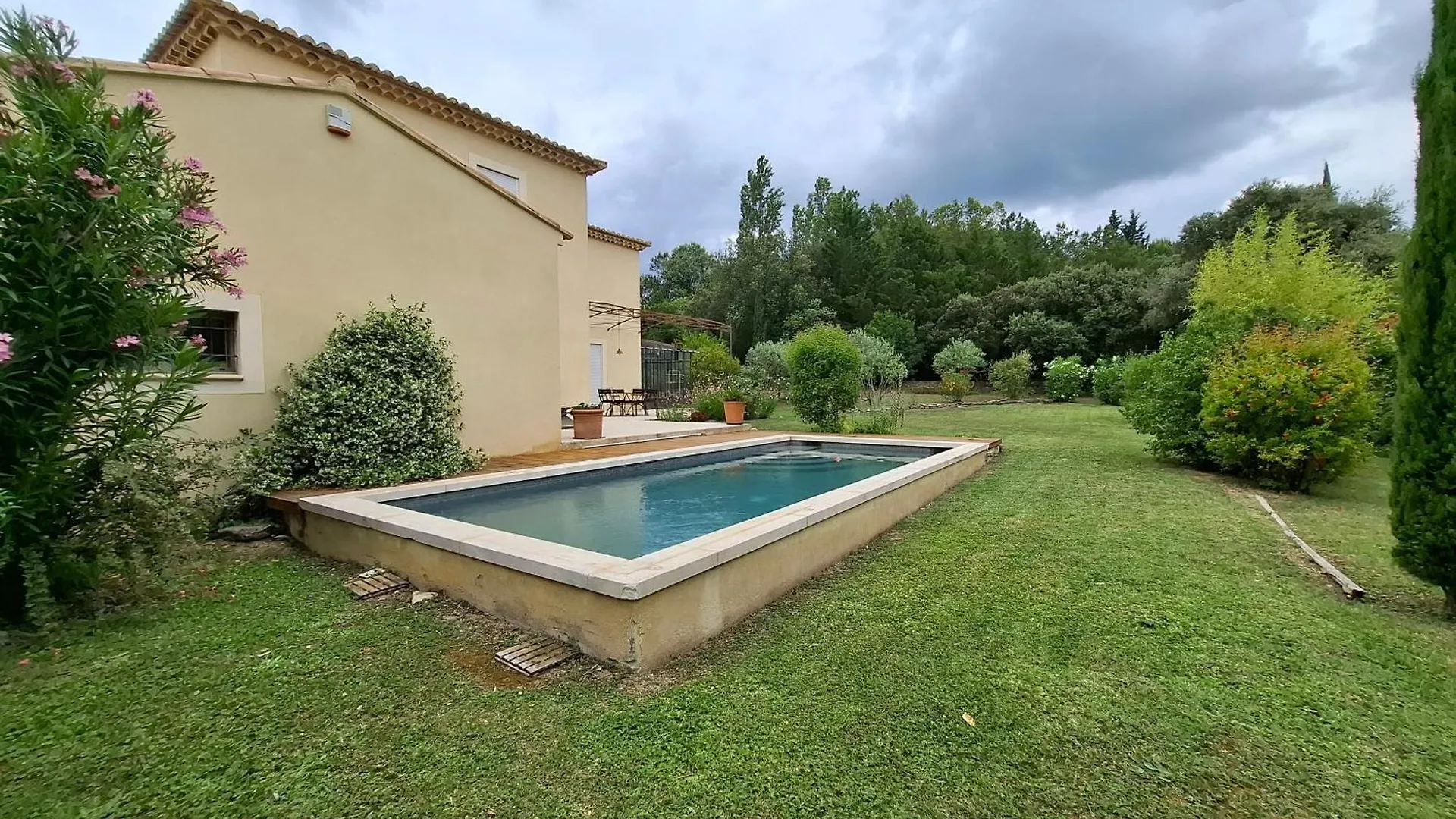 فيلة فيلا La Gloriette Saumane-de-Vaucluse
